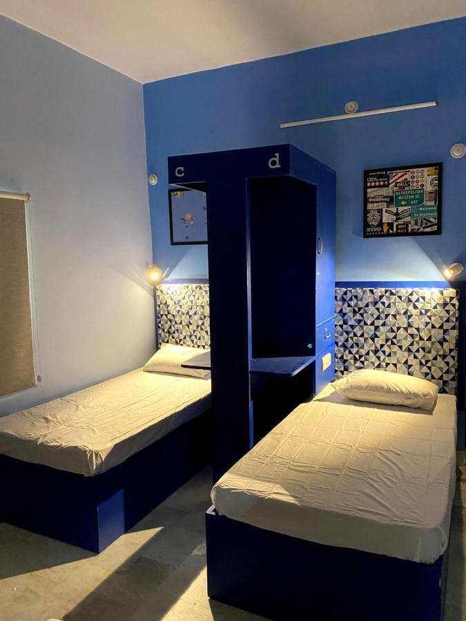 Backpackers Den Hostel Lucknow Exterior foto