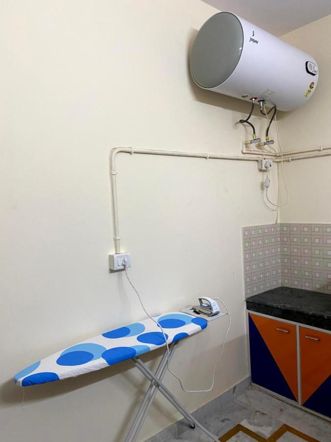 Backpackers Den Hostel Lucknow Exterior foto